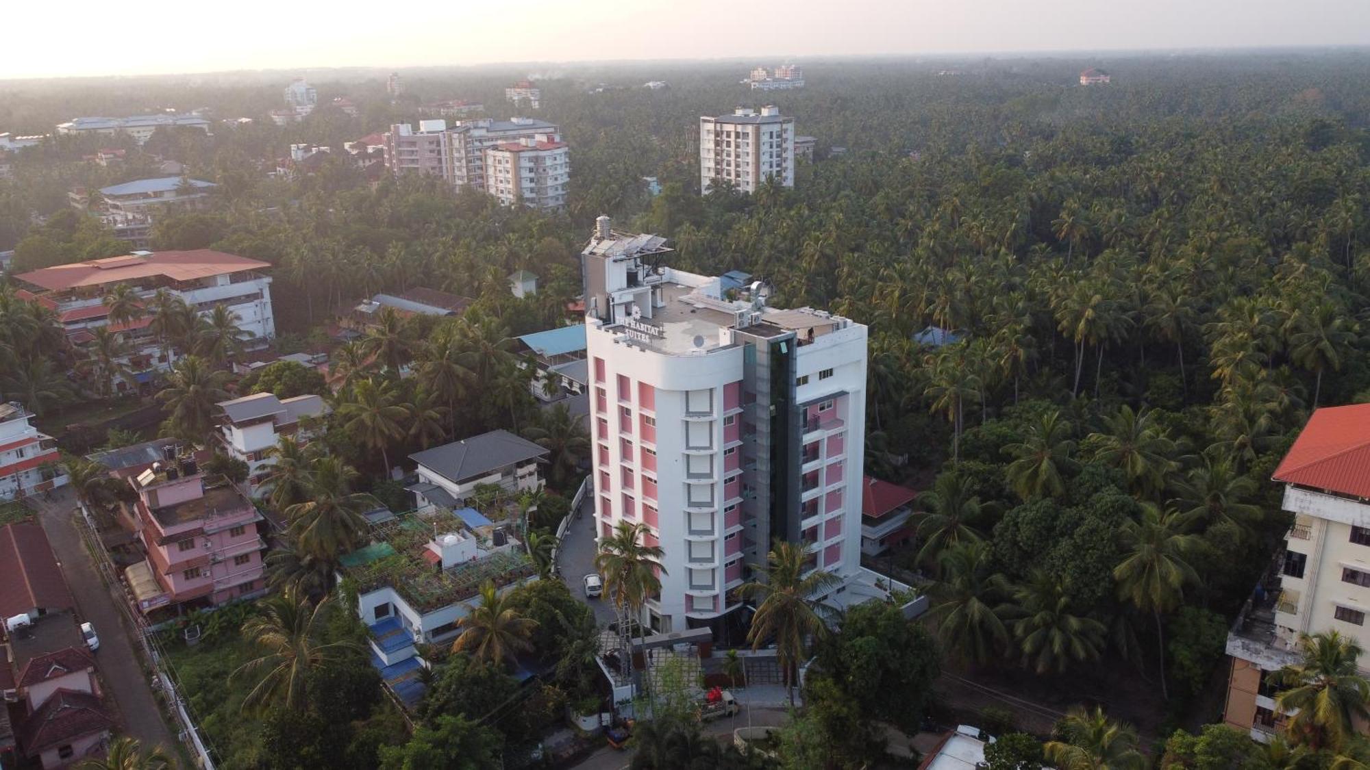 The Habitat Suites Guruvāyūr Exterior foto